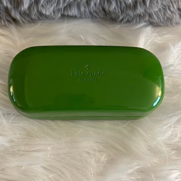 Kate Spade glasses case. Size: Extra large in Green - Picture 1 of 10